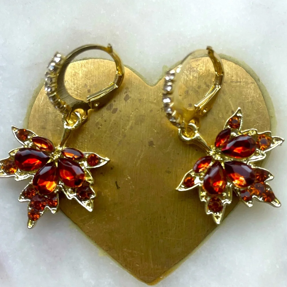 Dangle Fall Leaves Gold Earrings